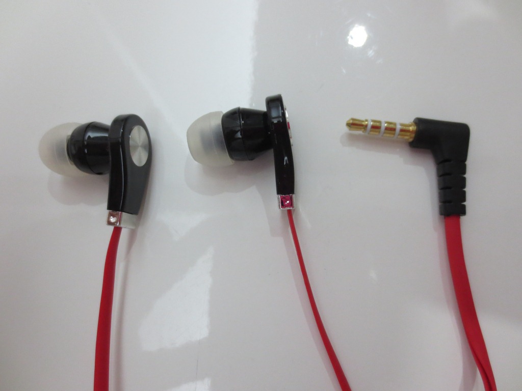 2026年头戴式降噪蓝牙耳机对比评测:iKFMarsHiFi、索尼、BOSE、苹果AirPodsMax哪款更胜一筹?(图1)